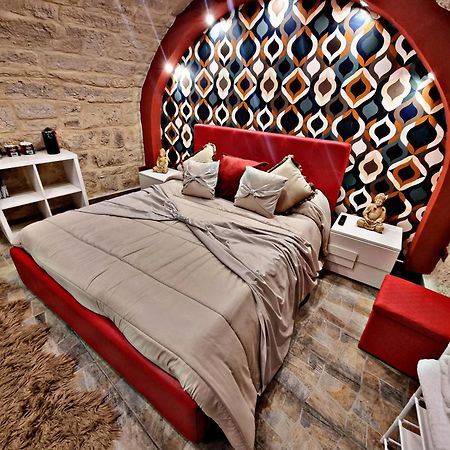 Luxury Borgo Antico Appartement Bari Buitenkant foto
